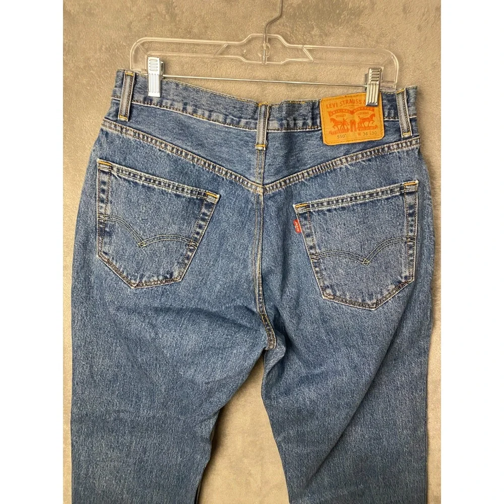 Levi's Men's Jeans 36x30 Blue 550 Relaxed Fit Straight Leg Denim Pants